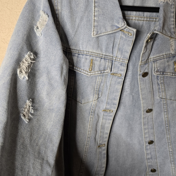 Loose longline Denim Jacket Distressed  NWOT Large - Picture 5 of 5